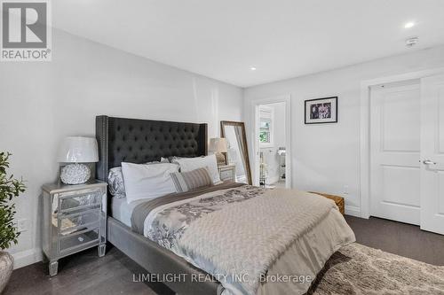 836 Manchester Road, London North (North L), ON - Indoor Photo Showing Bedroom