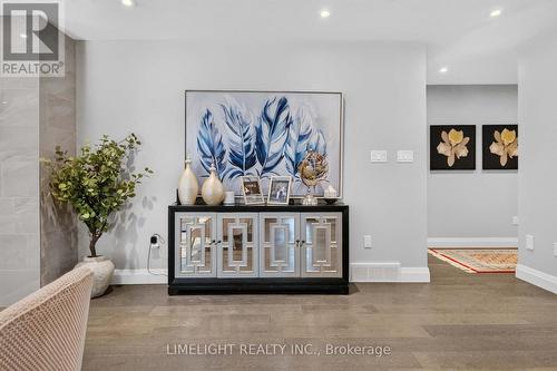 836 Manchester Road, London North (North L), ON - Indoor Photo Showing Other Room