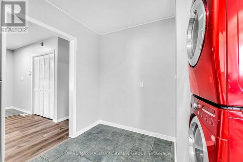 75 Briscoe Street, Loyalist (Amherstview), ON - Indoor Photo Showing Laundry Room