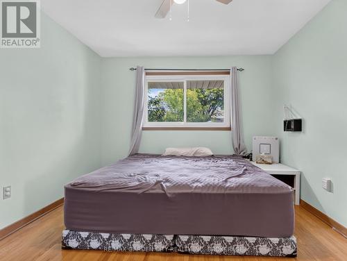 19 Black Knight Road, St. Catharines (Lakeport), ON - Indoor Photo Showing Bedroom