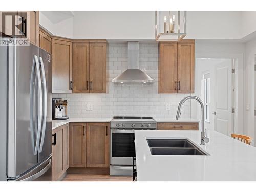 5075 Snowbird Way Unit# 8E, Big White, BC - Indoor Photo Showing Kitchen With Double Sink