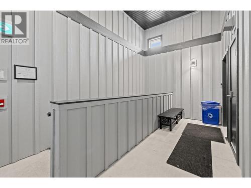 5075 Snowbird Way Unit# 8E, Big White, BC -  With Exterior