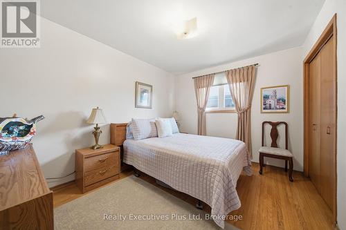115 Cassino Avenue, Guelph (Grange Road), ON - Indoor Photo Showing Bedroom