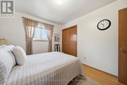 115 Cassino Avenue, Guelph (Grange Road), ON - Indoor Photo Showing Bedroom