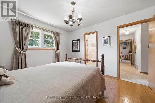 115 Cassino Avenue, Guelph (Grange Road), ON - Indoor Photo Showing Bedroom