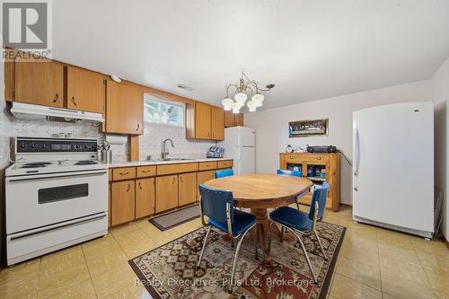 115 Cassino Avenue, Guelph (Grange Road), ON - Indoor Photo Showing Kitchen