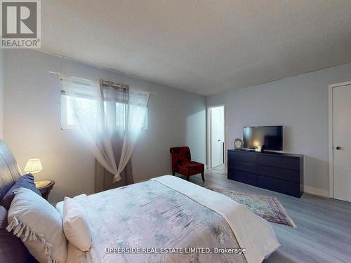 64 Colleen Street, Vaughan, ON - Indoor Photo Showing Bedroom