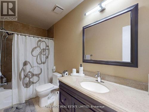 64 Colleen Street, Vaughan, ON - Indoor Photo Showing Bathroom