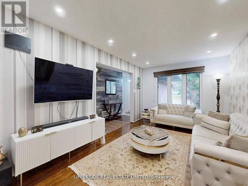 64 Colleen Street, Vaughan, ON - Indoor Photo Showing Living Room