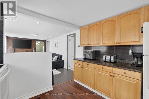191 Ways Bay Drive, Georgina, ON - Indoor Photo Showing Kitchen
