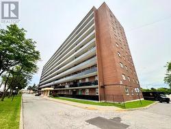 709 - 3533 DERRY ROAD E  Mississauga, ON L4T 1B1