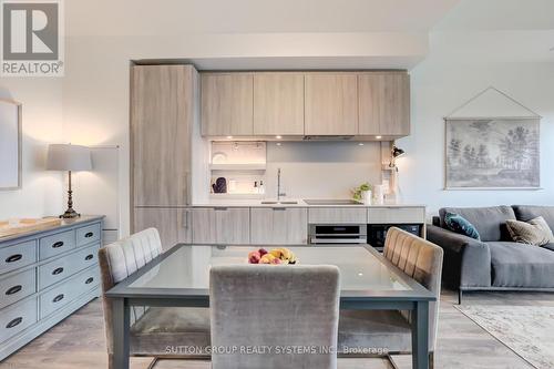 807 - 28 ANN STREET , Mississauga, Ontario L5G 3G1 3
