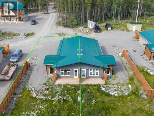 35- Takhini Meadows Drive, Whitehorse North, YT - Outdoor