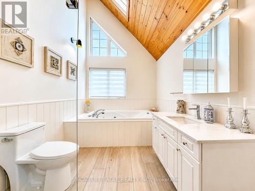 3 Northshore Drive, Parry Sound Remote Area, ON - Indoor Photo Showing Bathroom