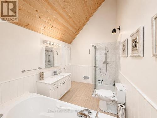 3 Northshore Drive, Parry Sound Remote Area, ON - Indoor Photo Showing Bathroom