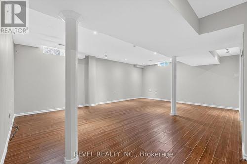 79 Lynnette Drive, Hamilton, ON - Indoor Photo Showing Other Room