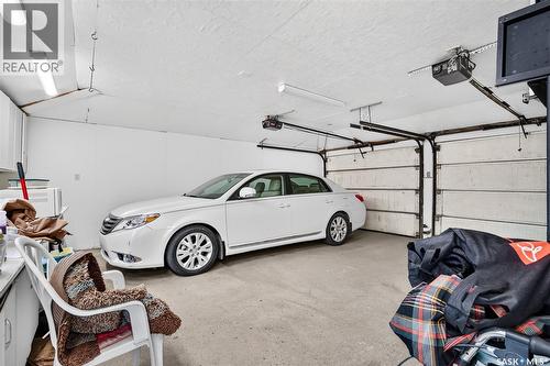 1188 2Nd Avenue Ne, Moose Jaw, SK - Indoor Photo Showing Garage