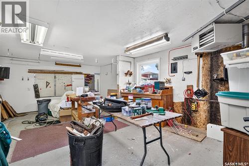 1188 2Nd Avenue Ne, Moose Jaw, SK - Indoor