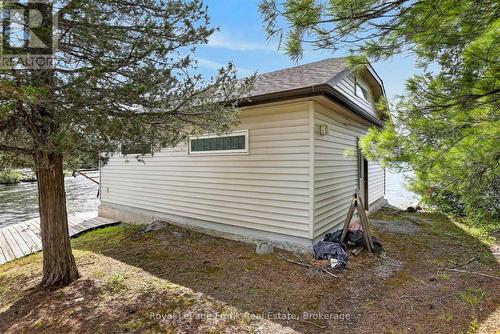 1550 Island 85 Stoney Lake, Douro-Dummer, ON - Outdoor