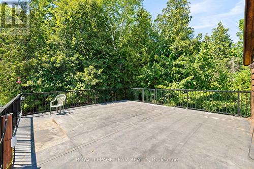 4984 Dunrobin Road, Ottawa, ON - Outdoor