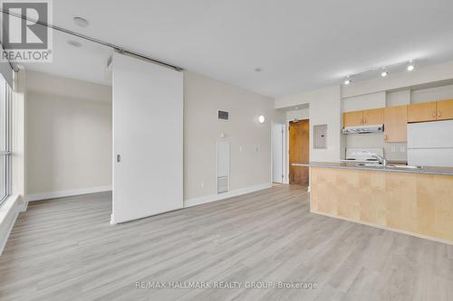 210 - 180 York Street, Ottawa, ON - Indoor Photo Showing Kitchen