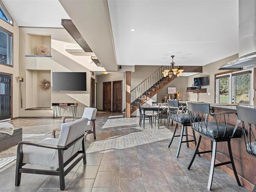 6624 Route 13, Mayfield, PE - Indoor