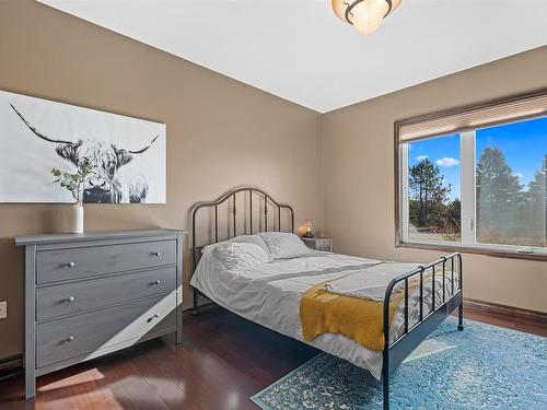 6624 Route 13, Mayfield, PE - Indoor Photo Showing Bedroom