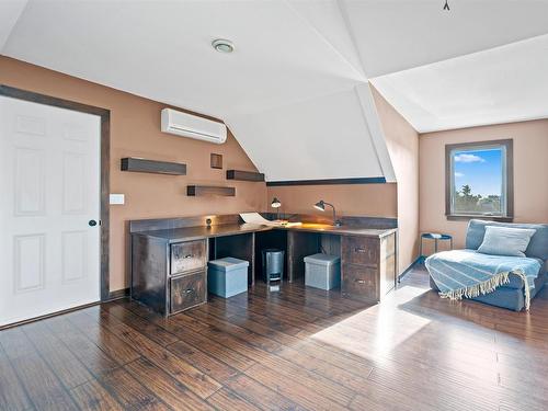 6624 Route 13, Mayfield, PE - Indoor