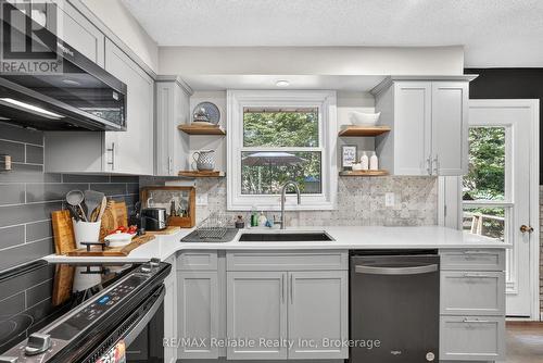 45 Main Street S, Bluewater (Bayfield), ON - Indoor Photo Showing Kitchen