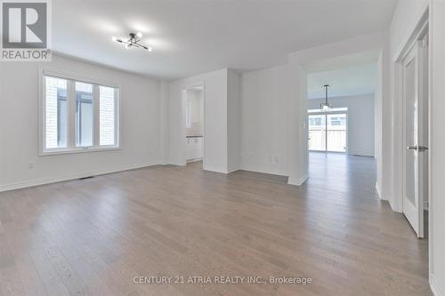 134 Fallharvest Way, Whitchurch-Stouffville, ON - Indoor Photo Showing Other Room