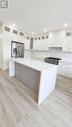 71 Skyvalley Drive, Brampton, ON - Indoor Photo Showing Kitchen