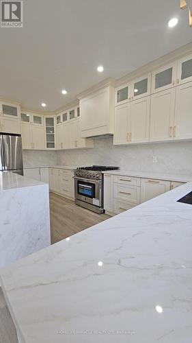 71 Skyvalley Drive, Brampton, ON - Indoor Photo Showing Kitchen