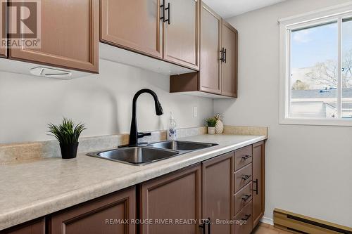 22 Eastbank Road, Clarington (Newcastle), ON - Indoor Photo Showing Kitchen With Double Sink