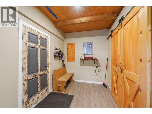 5031 Gloinnzun Drive, 108 Mile Ranch, BC - Indoor Photo Showing Other Room