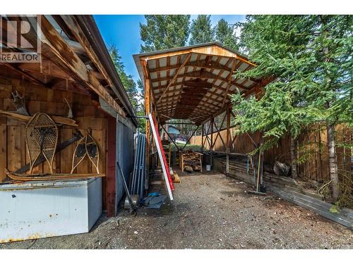 5031 Gloinnzun Drive, 108 Mile Ranch, BC - Outdoor