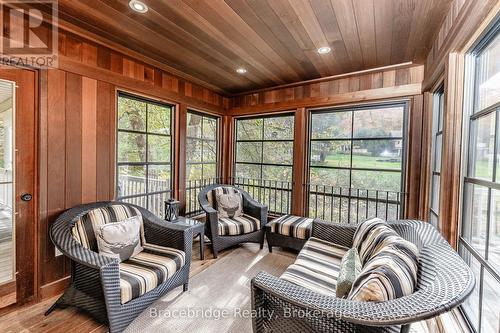 Carling 6 W2 - 3876 Muskoka Rd 118 Highway W, Muskoka Lakes (Medora), ON 