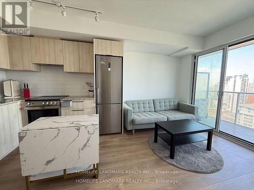 2208 - 501 Yonge Street, Toronto, ON - Indoor Photo Showing Kitchen