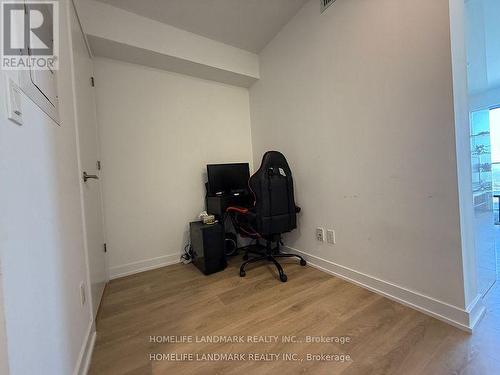 2208 - 501 Yonge Street, Toronto, ON - Indoor Photo Showing Other Room
