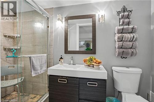 52 Lorne Avenue, Burford, ON - Indoor Photo Showing Bathroom