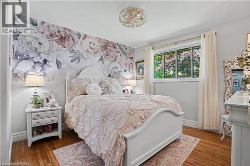 52 Lorne Avenue, Burford, ON - Indoor Photo Showing Bedroom