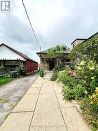 MAIN - 354 KANE AVENUE Toronto, ON M6M 3P4