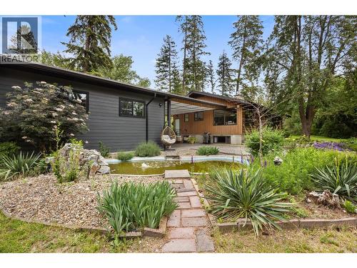 3153 Hall Road, Kelowna, BC - Outdoor