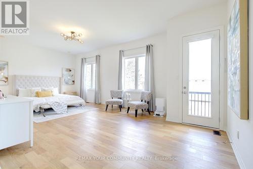 96 Bond Crescent, Richmond Hill, ON - Indoor Photo Showing Bedroom