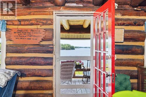 1 Island 29Kl Kahshe Lake - Cooee Island, Gravenhurst (Morrison), ON - Indoor Photo Showing Other Room