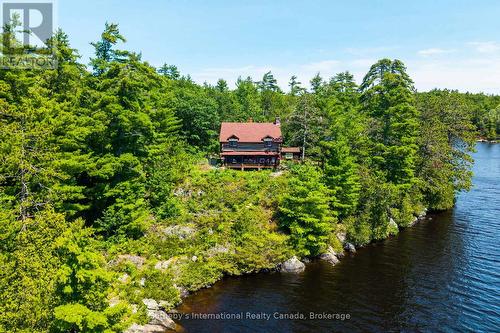 1 Island 29Kl Kahshe Lake - Cooee Island, Gravenhurst (Morrison), ON - Outdoor With Body Of Water With View