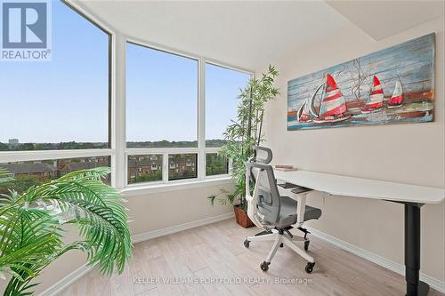605 - 135 Hillcrest Avenue, Mississauga, ON - Indoor