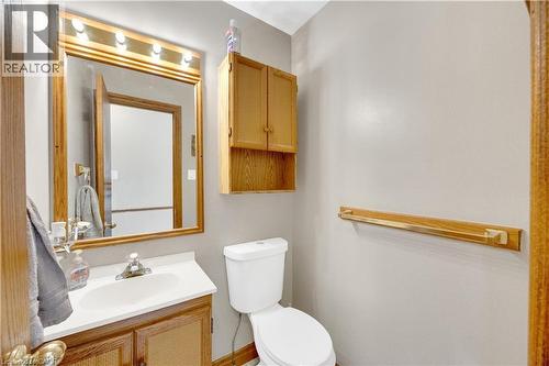 1251 Jalna Boulevard, London, ON - Indoor Photo Showing Bathroom