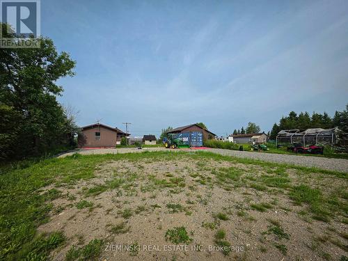 62 Edward Street, Iroquois Falls (Porquis Junction), ON 