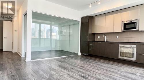 2307 - 403 Church Street, Toronto, ON - Indoor Photo Showing Kitchen