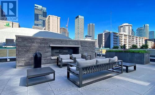 2307 - 403 Church Street, Toronto, ON - Outdoor